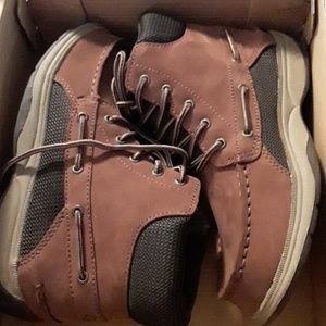 Nwt Sperry boys boots